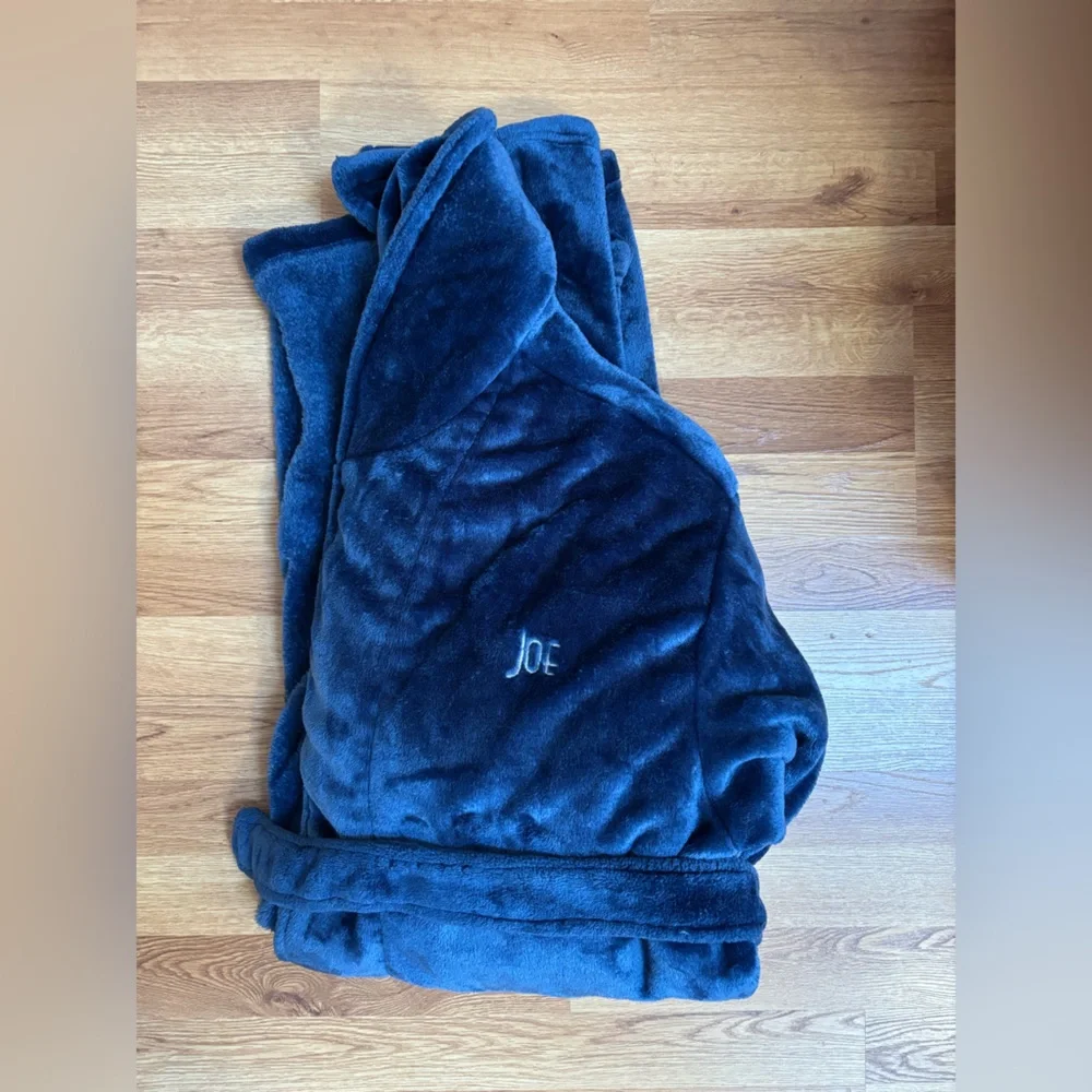 Men’s Blue Bathrobe Personalized “Joe” Embroidered On Front One size